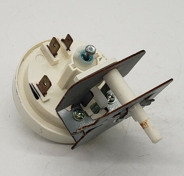 OEM GE Water Pressure Switch 175D2290P061  Same Day Ship