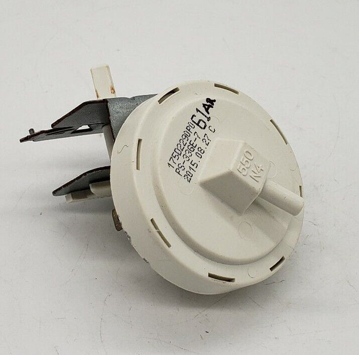 OEM GE Water Pressure Switch 175D2290P061  Same Day Ship