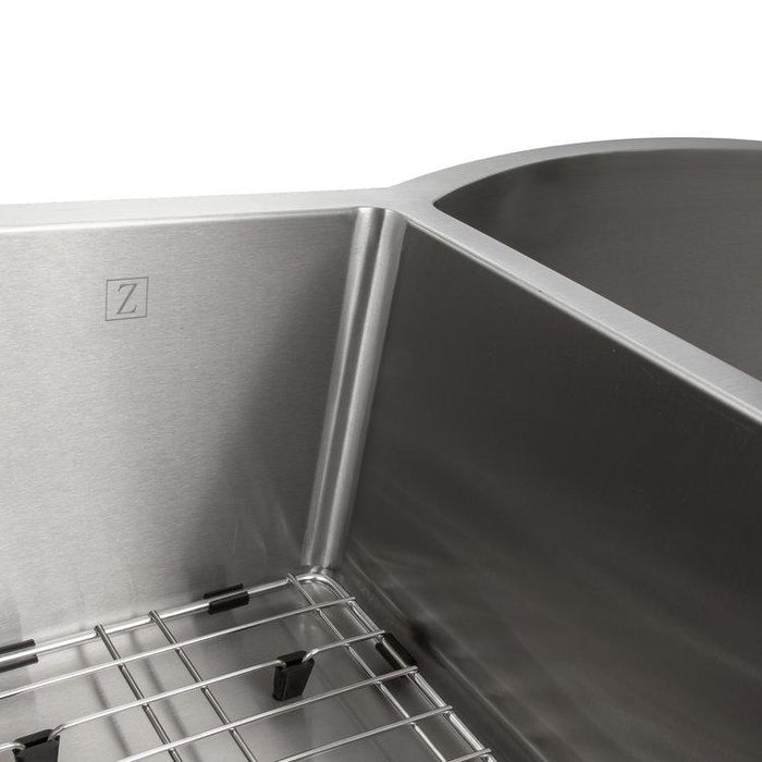 ZLINE 33" Aspen Undermount Double Bowl Kitchen Sink with Bottom Grid (SC30D)